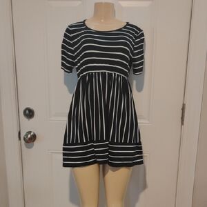 Striped Short  Babydoll Dress Size Small